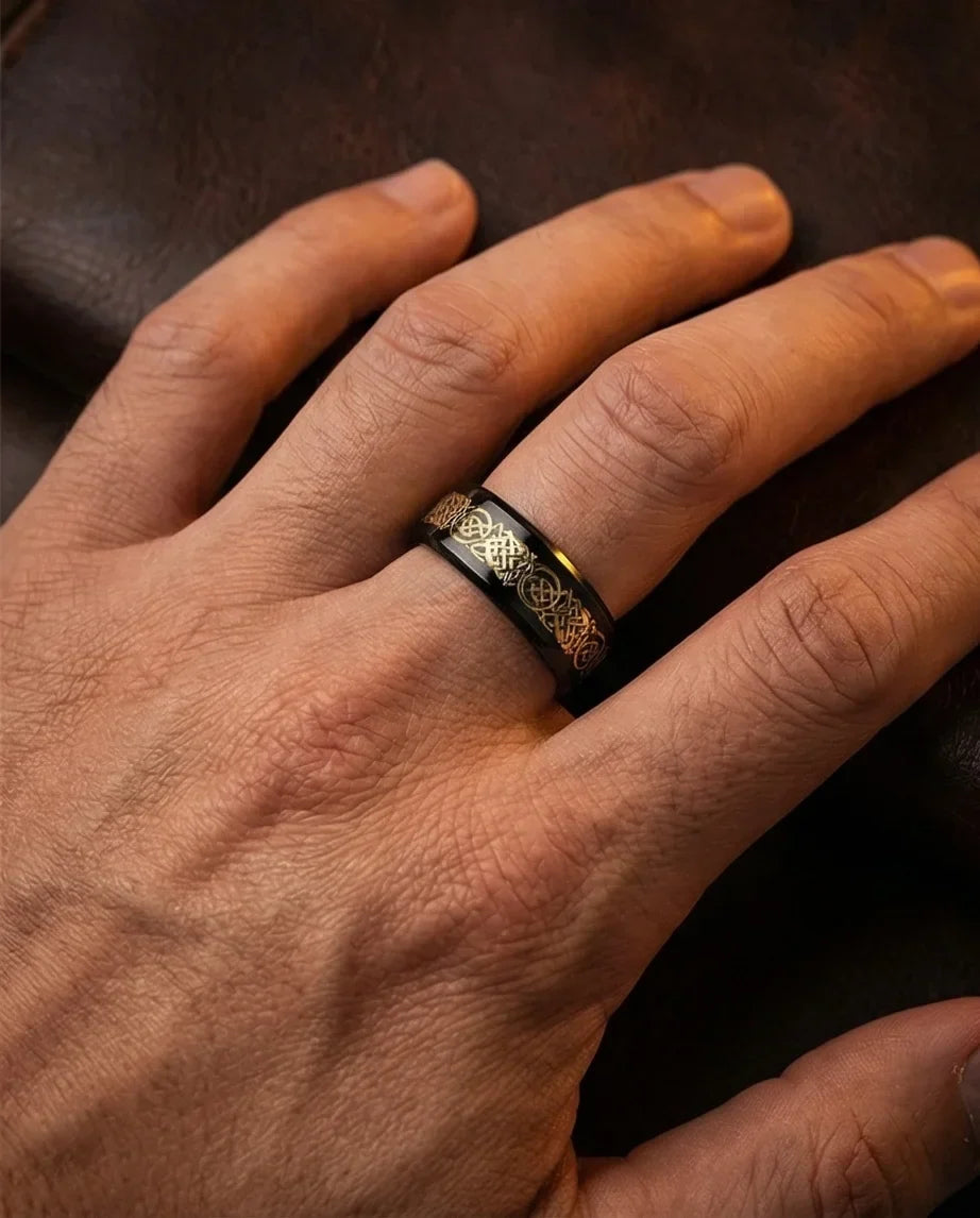 Black & Gold Celtic Wolf-Knot Ring