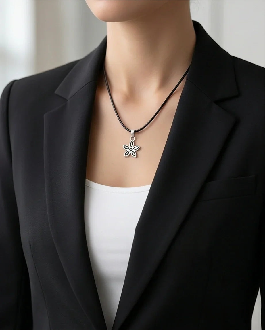 Silver Delicate Five-Petal Flower Necklace