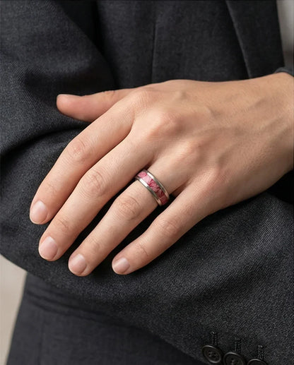 The Radiant Bloom: Polished Floral Inlay Band