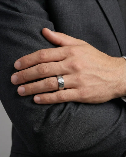 Diamond Meridian: Textured Industrial Statement Ring