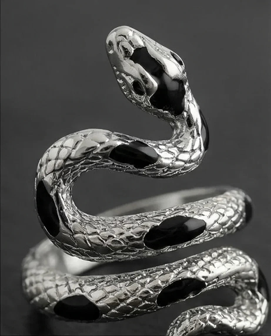 The Spotted Viper Wrap