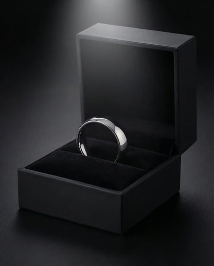 Titan Gloss: Bold Minimalist Mirror-Finish Ring