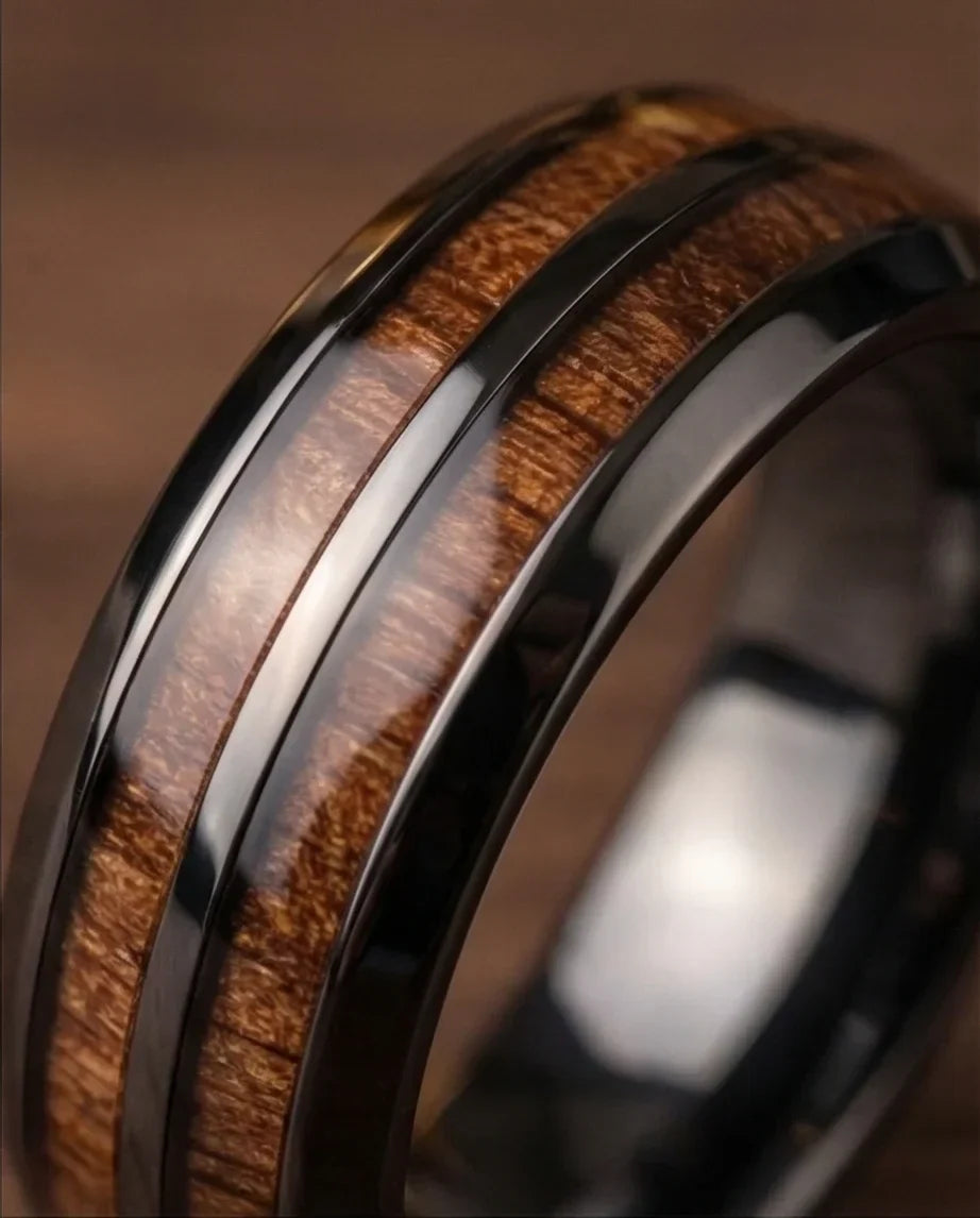 The Heritage Inlay: Polished Ebony & Timber Band