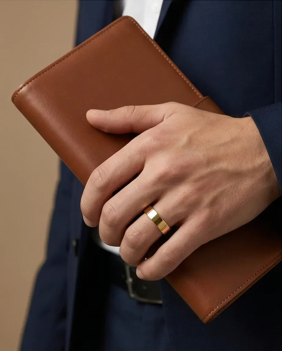Pure Aurelian: Minimalist Architectural Gold Ring