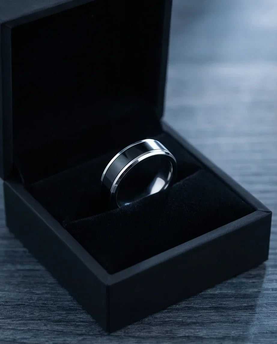 The Onyx Meridian: Two-Tone High-Gloss Band