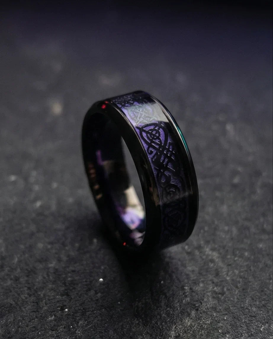 The Obsidian Dragon Knot Band