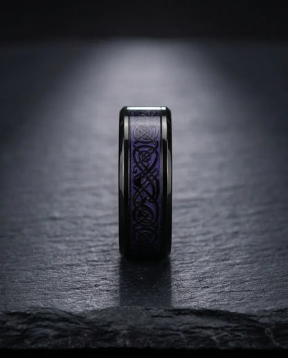 The Obsidian Dragon Knot Band