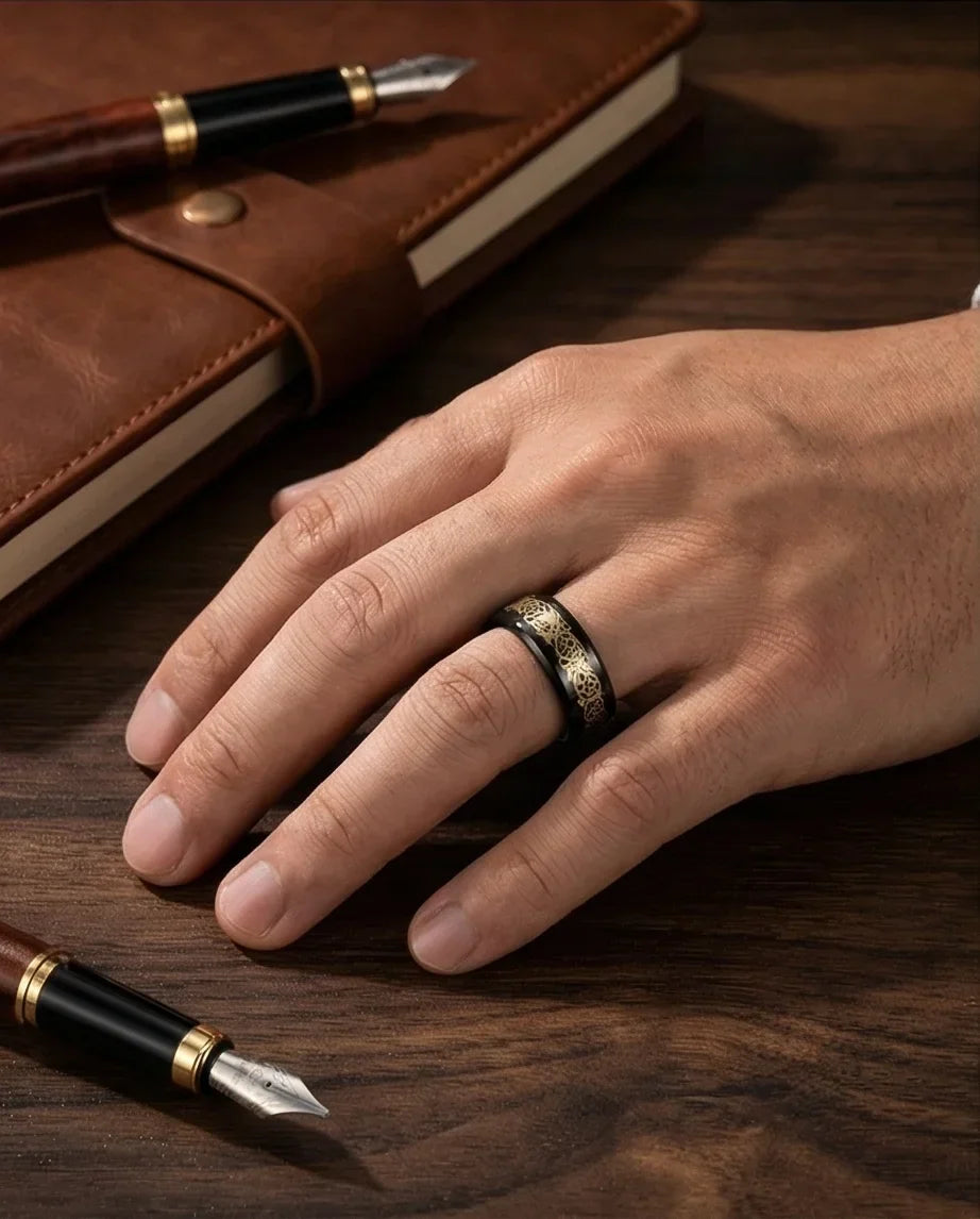 Black & Gold Celtic Wolf-Knot Ring
