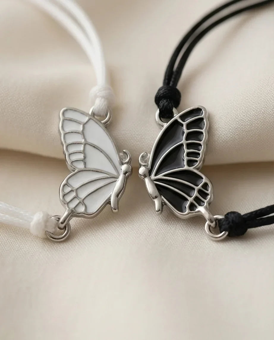 Fluttering Bond: High-Contrast Wing Duo