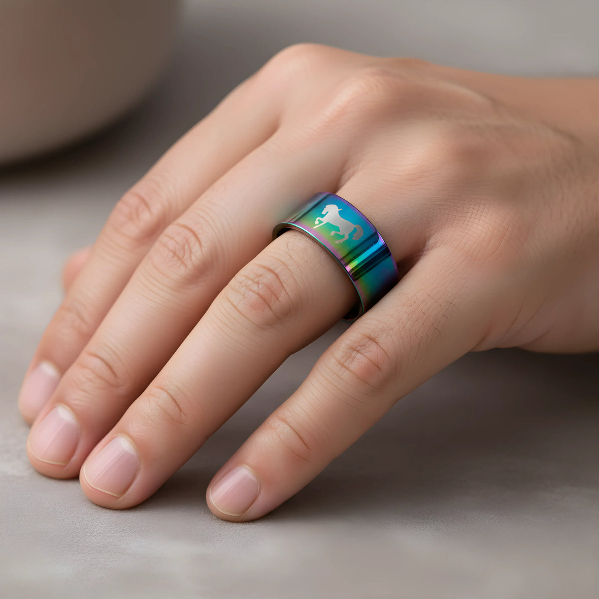 Rainbow Horse Titanium Ring 5,3cm