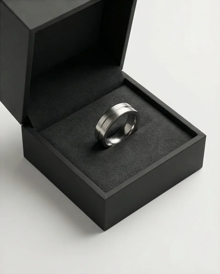 The Silver Meridian: Brushed Flat-Top Groove Band