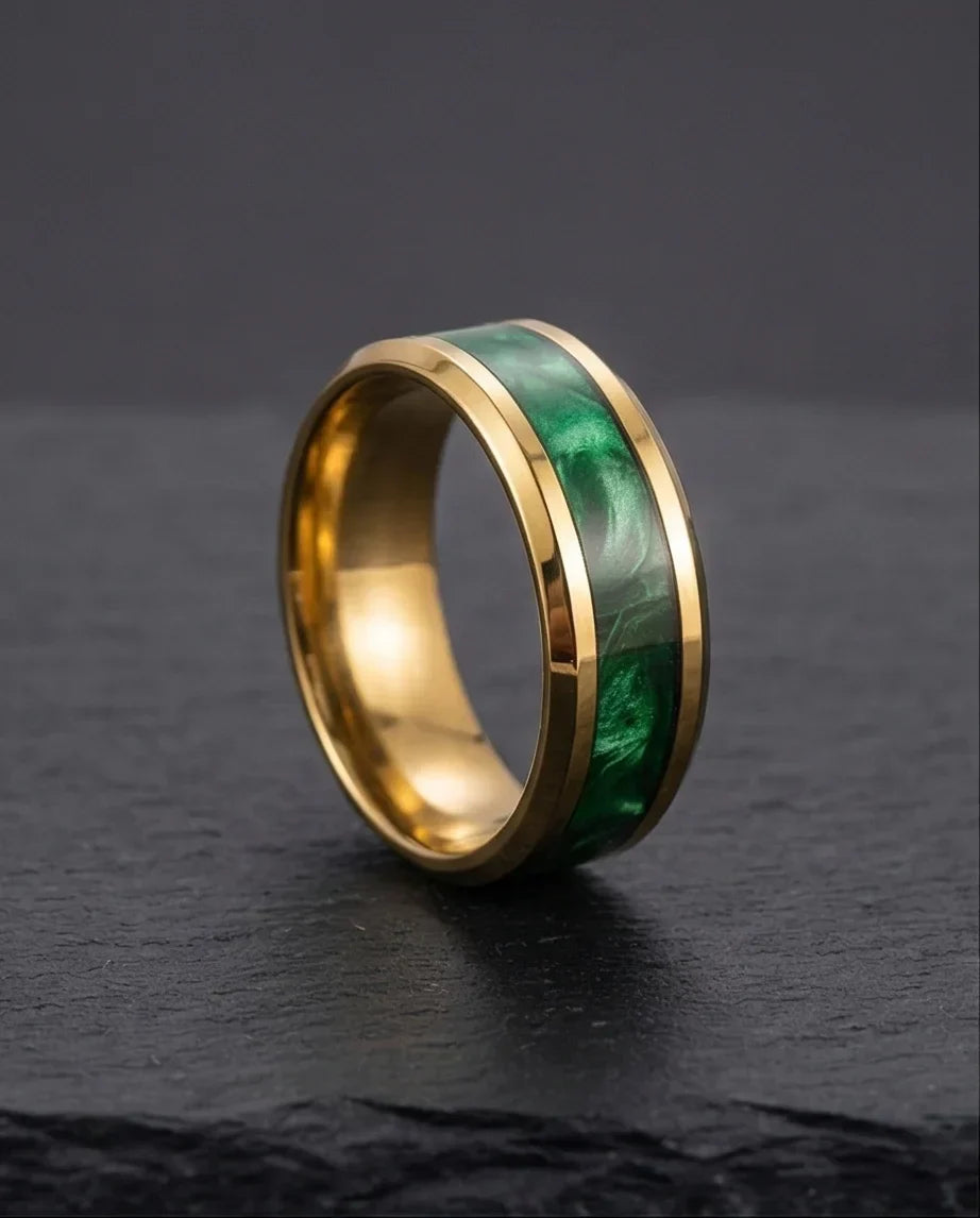 The Golden Emerald Swirl Band