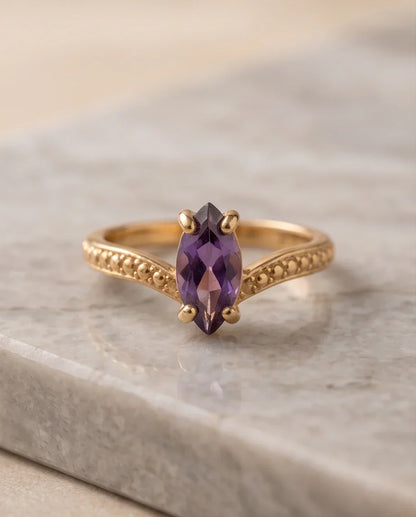 Vintage Gold Marquise Amethyst Filigree Ring