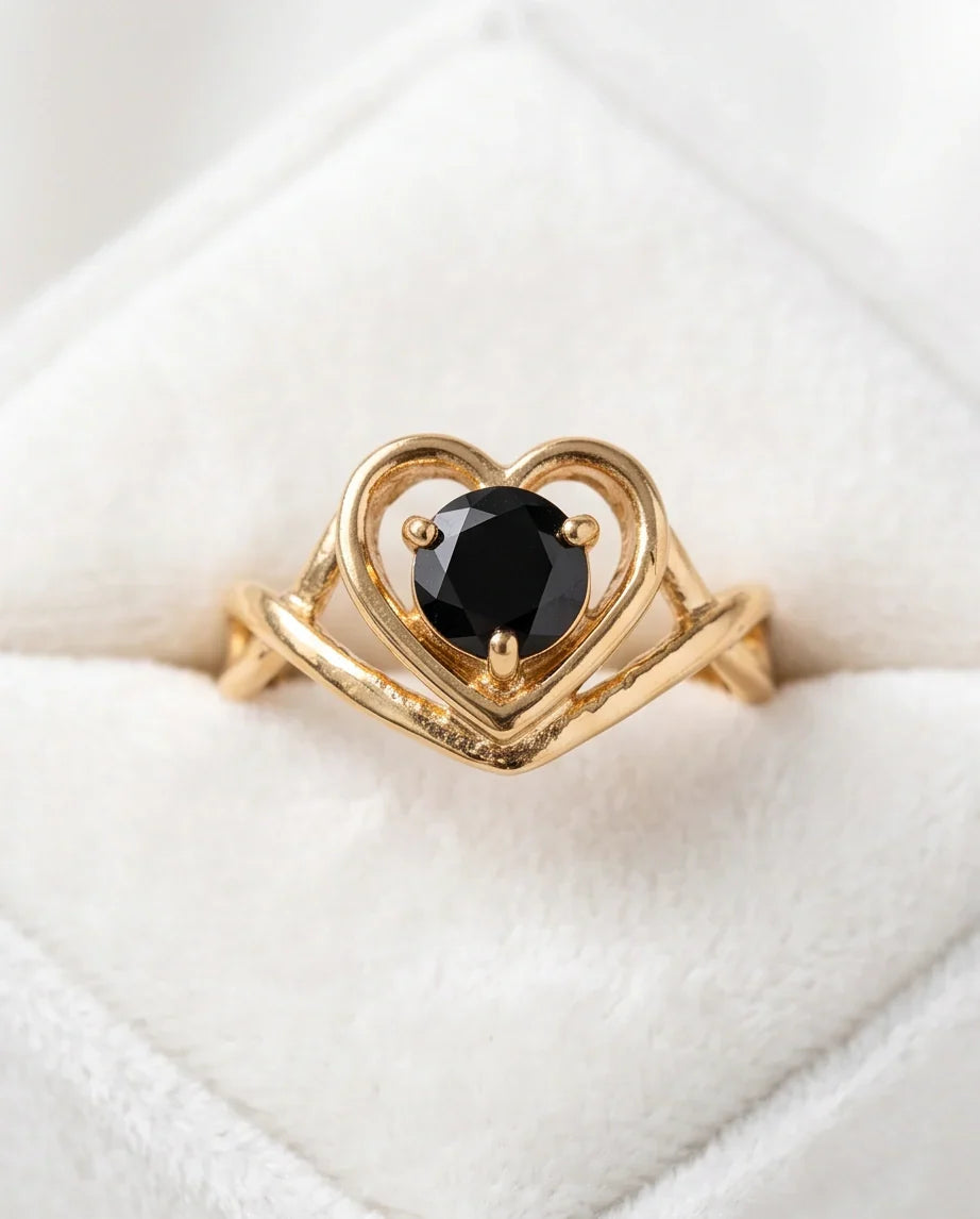 Gold Black Diamond Heart Openwork Ring