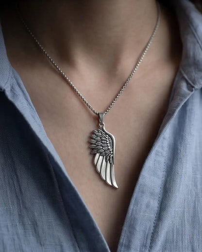 Antiqued Angel Wing Pendant Box Chain