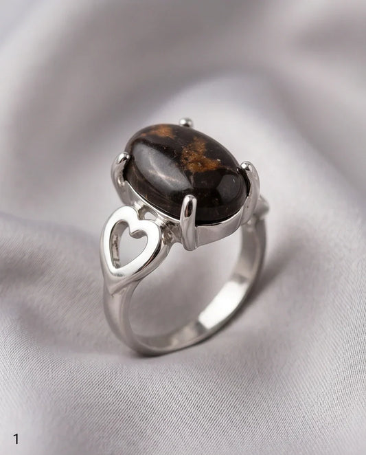 Mystic Meridian Onyx Heart Ring