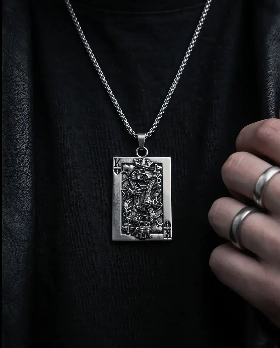Gothic Skeleton King Card Pendant Box Chain