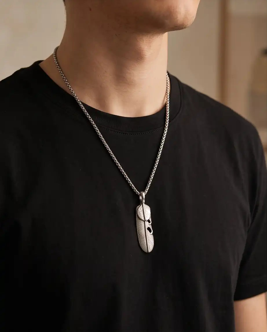 Sculpted Feather Pendant Box Chain