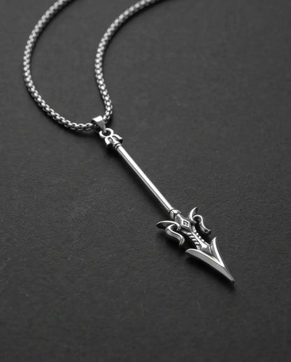 Spearhead Arrow Pendant Necklace