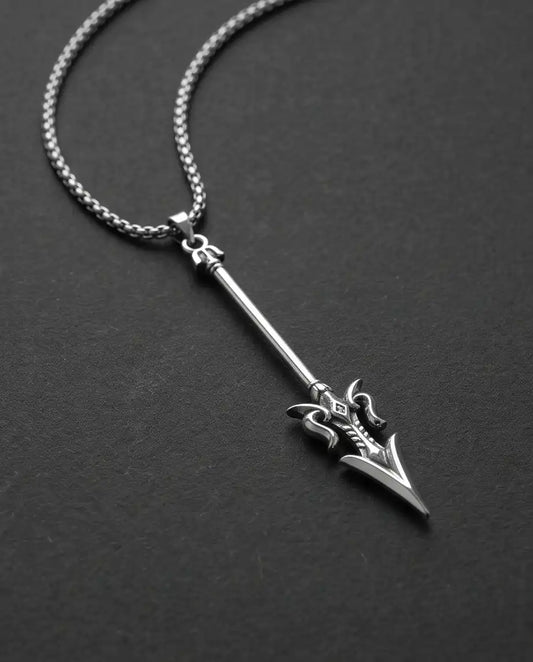Spearhead Arrow Pendant Necklace