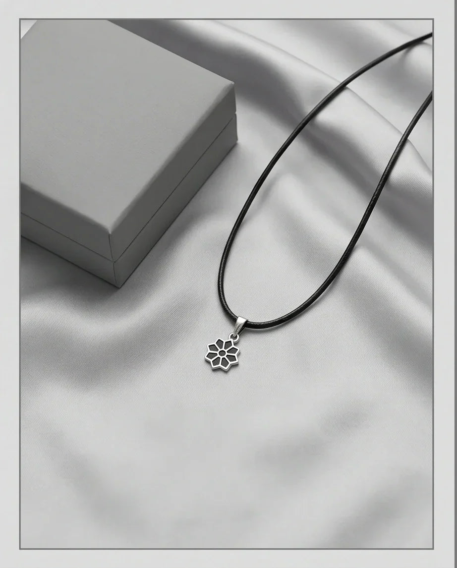 Silver Geometric Eight-Point Star Necklace