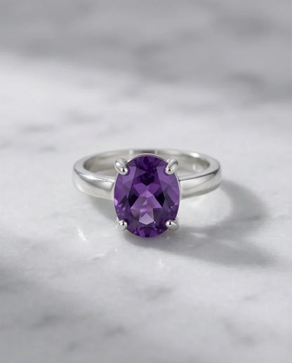 Sterling Silver Oval Amethyst Solitaire Ring