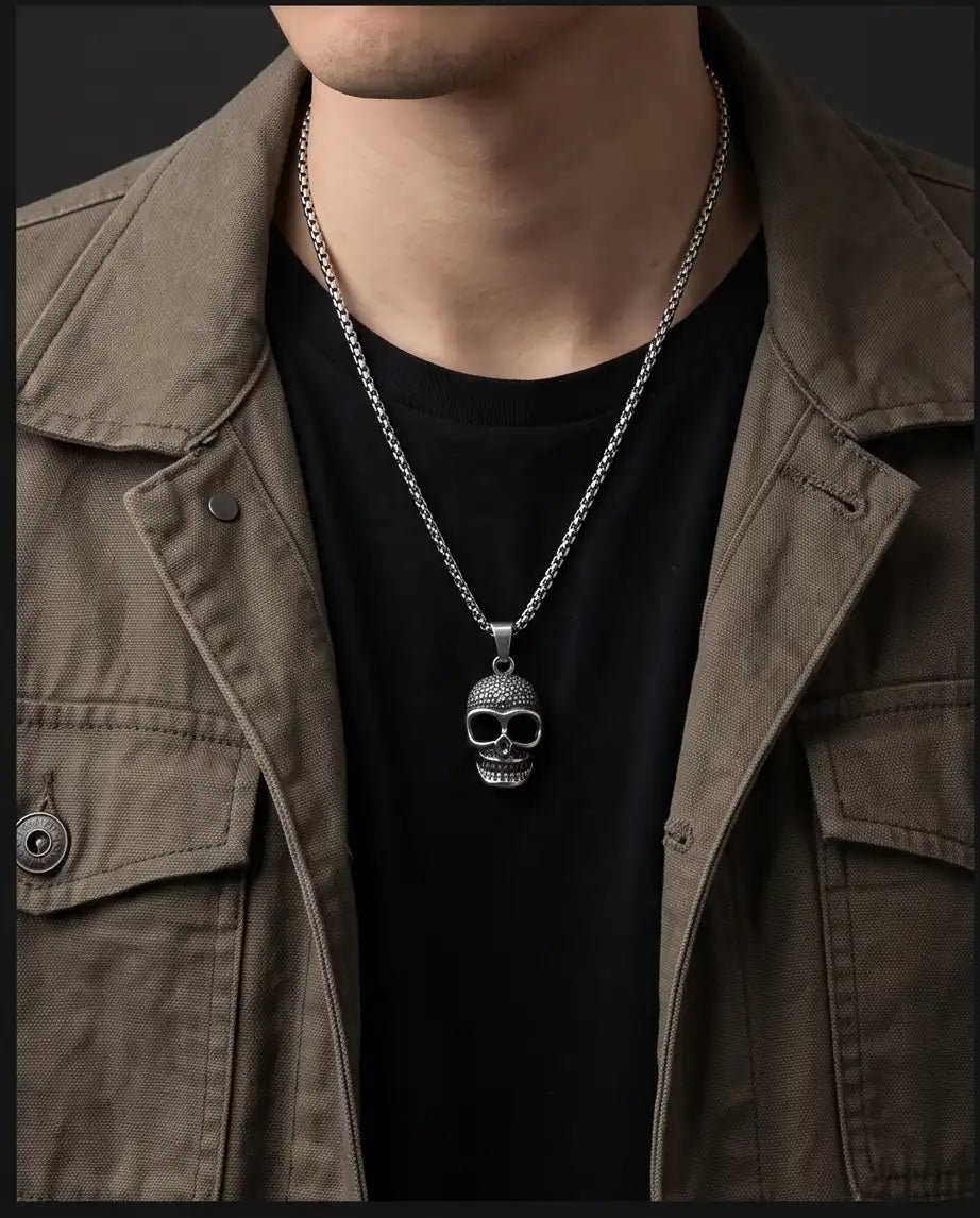 Gothic Textured Skull Pendant Box Chain