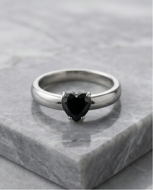 Sterling Silver Heart-Cut Black Onyx Solitaire Ring