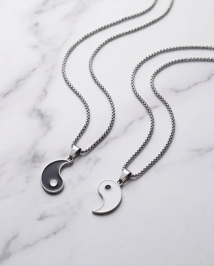 Silver Yin Yang Couple Enamel Pendant Necklace Set