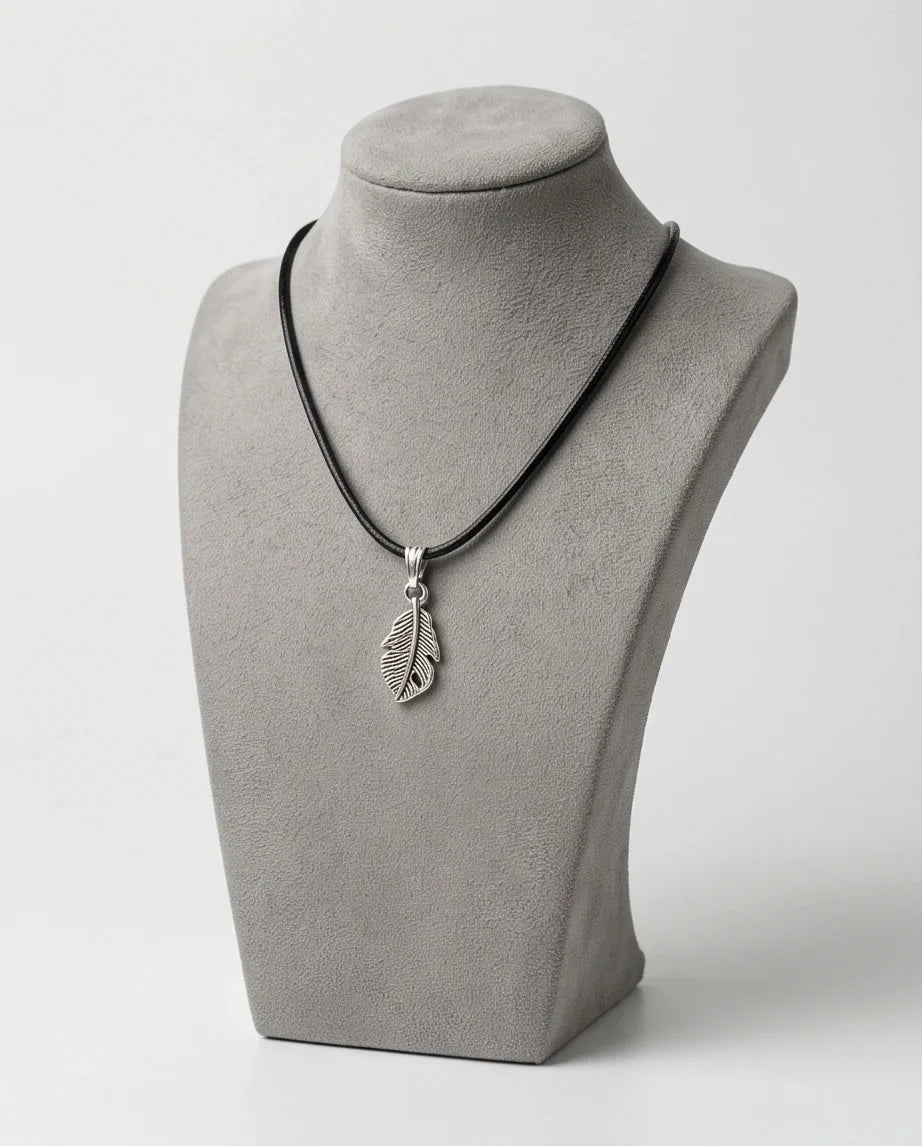 Silver Detailed Plume Feather Necklace