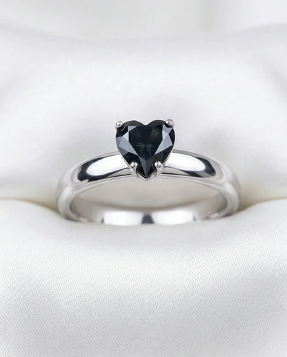 Sterling Silver Heart-Cut Black Onyx Solitaire Ring
