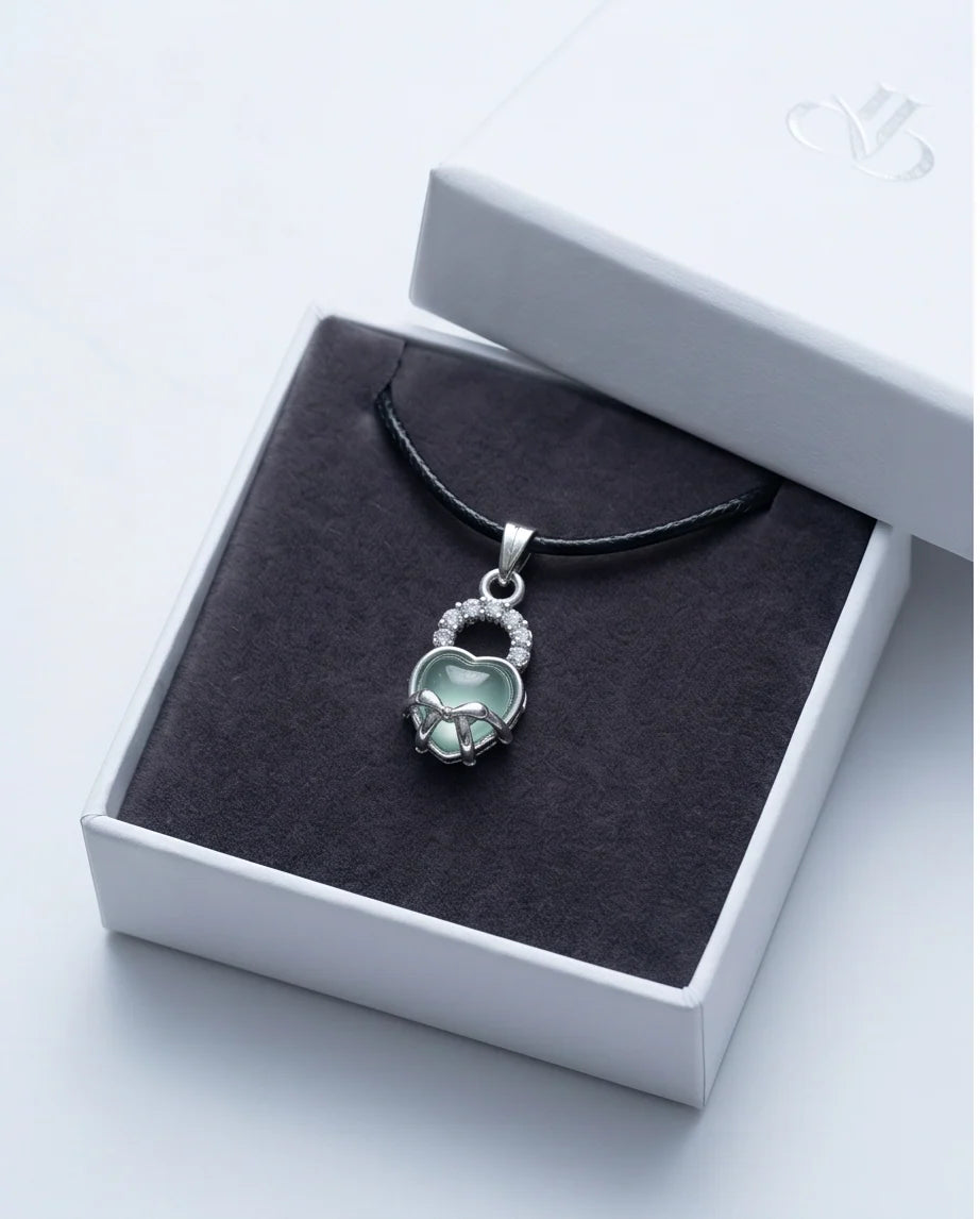 Green Heart Bow Lock Pendant Necklace