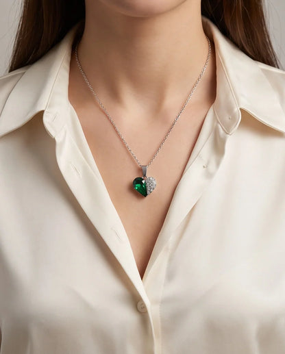 Silver Emerald Heart Pavé Pendant Necklace