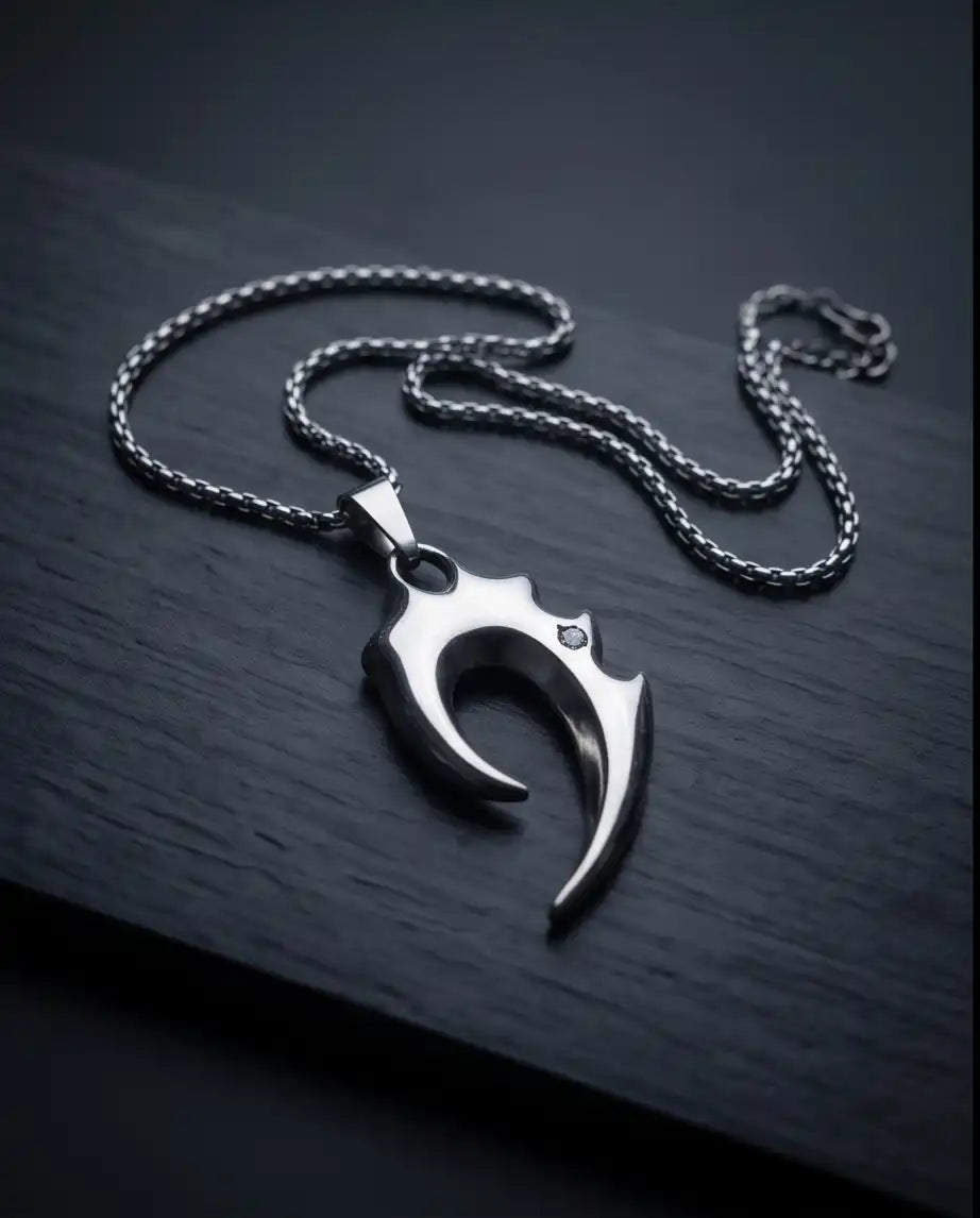 Tribal Claw and CZ Stone Y2K Pendant Box Chain