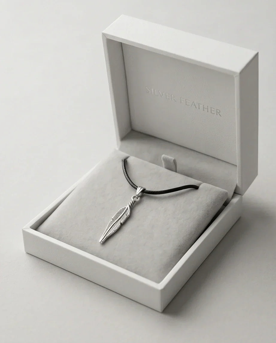 Silver Retro Feather Pendant Necklace