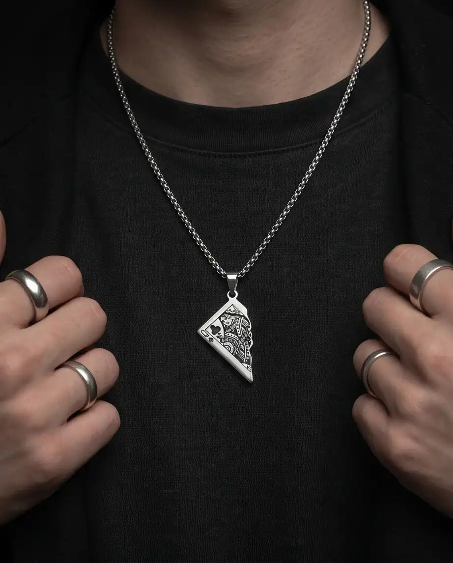 Broken Playing Card Queen Pendant Box Chain