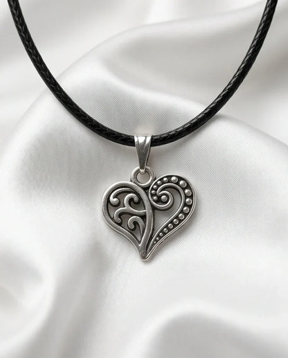 Silver Filigree Heart Pendant Necklace