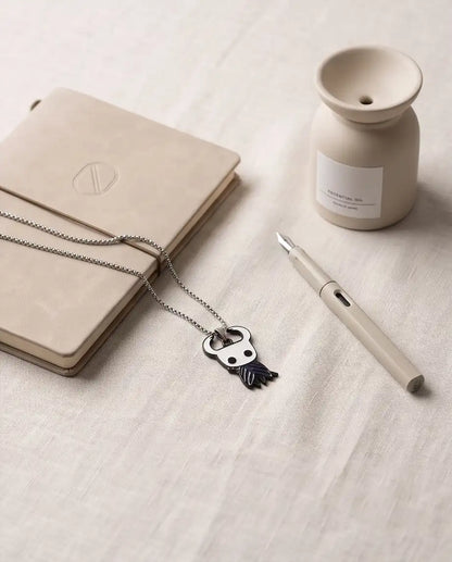 Hollow Knight Enamel Game Pendant Box Chain