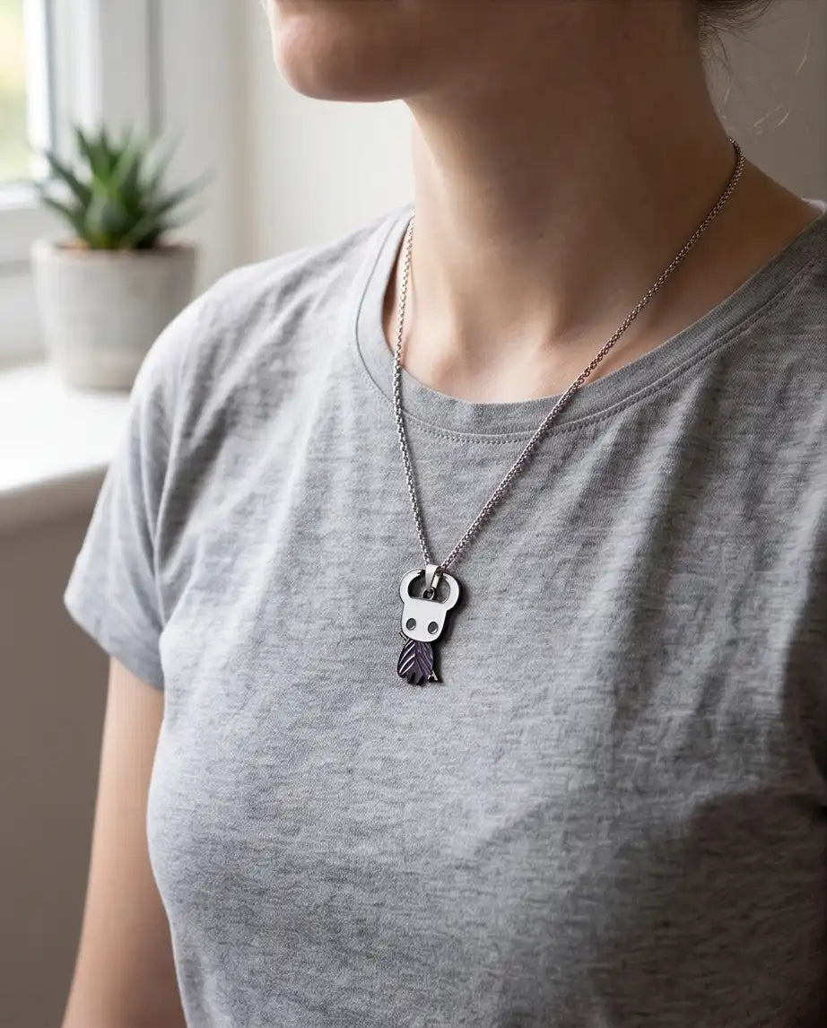 Hollow Knight Enamel Game Pendant Box Chain