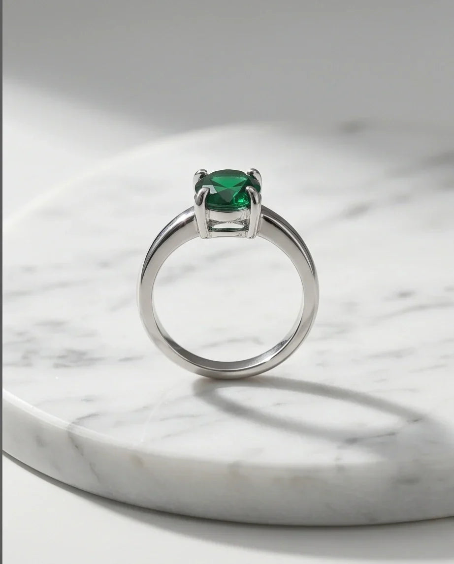 Sterling Silver Oval-Cut Green Emerald Solitaire Ring