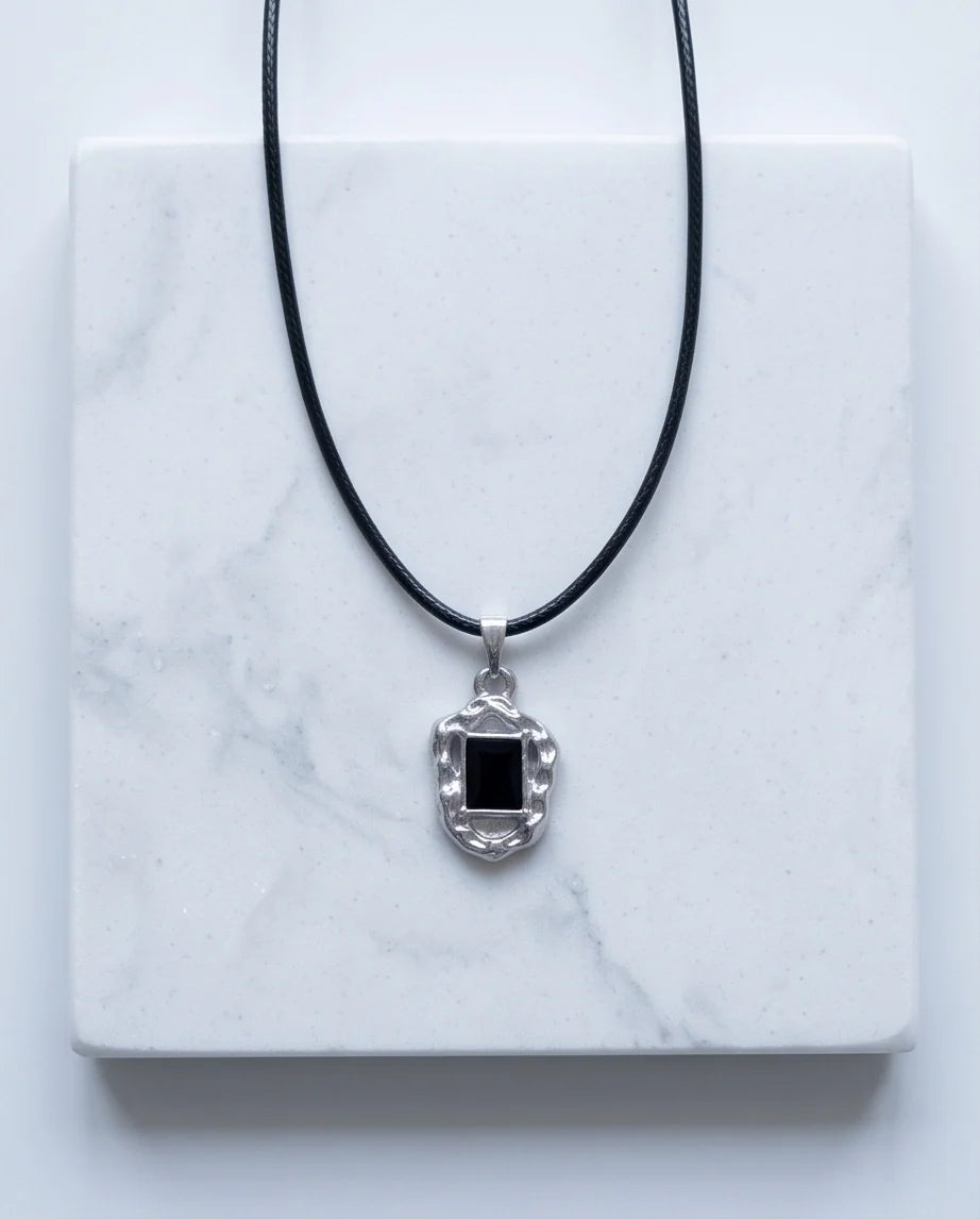 Liquid Metal Rectangular Black Gemstone Necklace