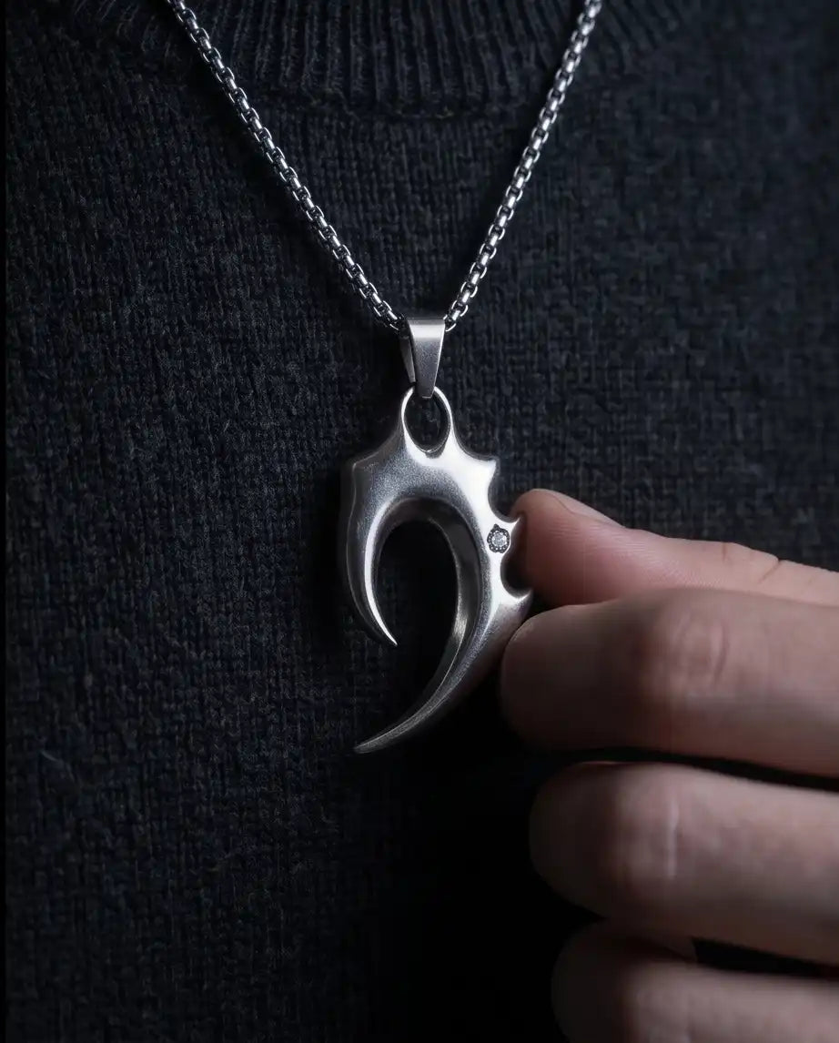 Tribal Claw and CZ Stone Y2K Pendant Box Chain