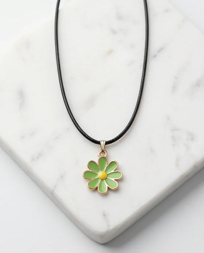 Gold and Light Green Daisy Necklace