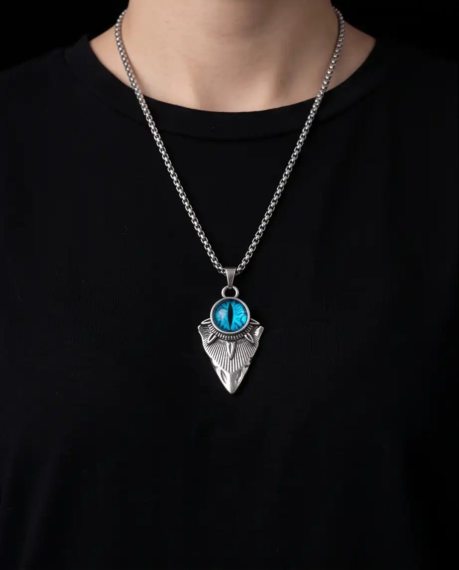 Blue Dragon Eye Shield Pendant Box Chain