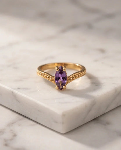 Vintage Gold Marquise Amethyst Filigree Ring
