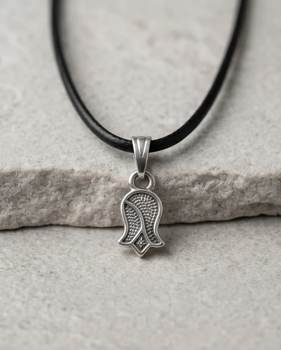 Silver Vintage Textured Tulip Necklace