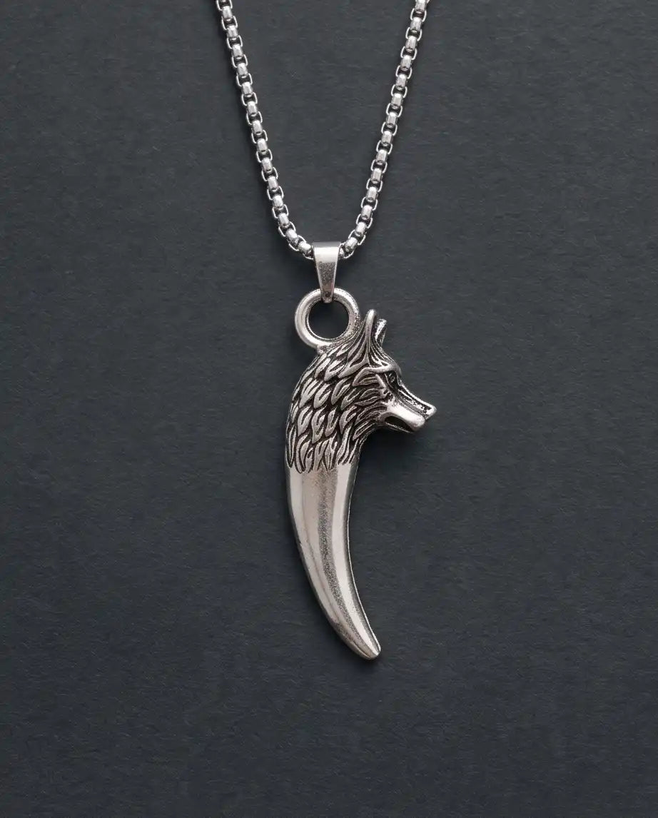 Silver Wolf Tooth Pendant Box Chain