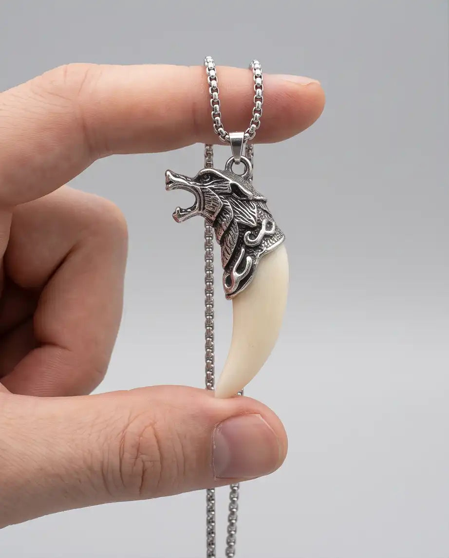 Viking Wolf Fang Pendant Box Chain