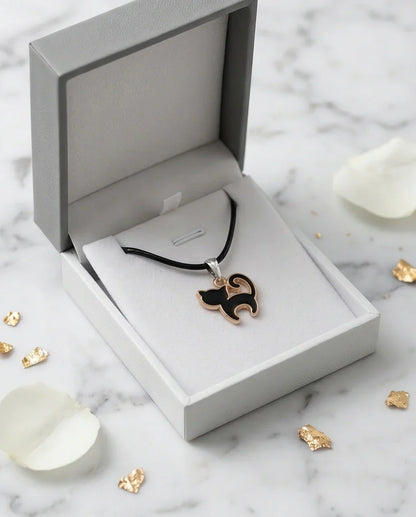 Gold Elegant Sitting Cat Necklace