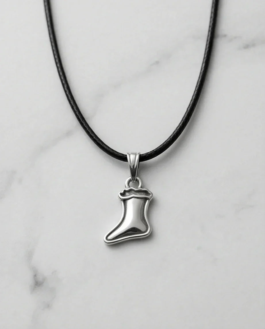 Silver Retro Stocking Pendant Necklace